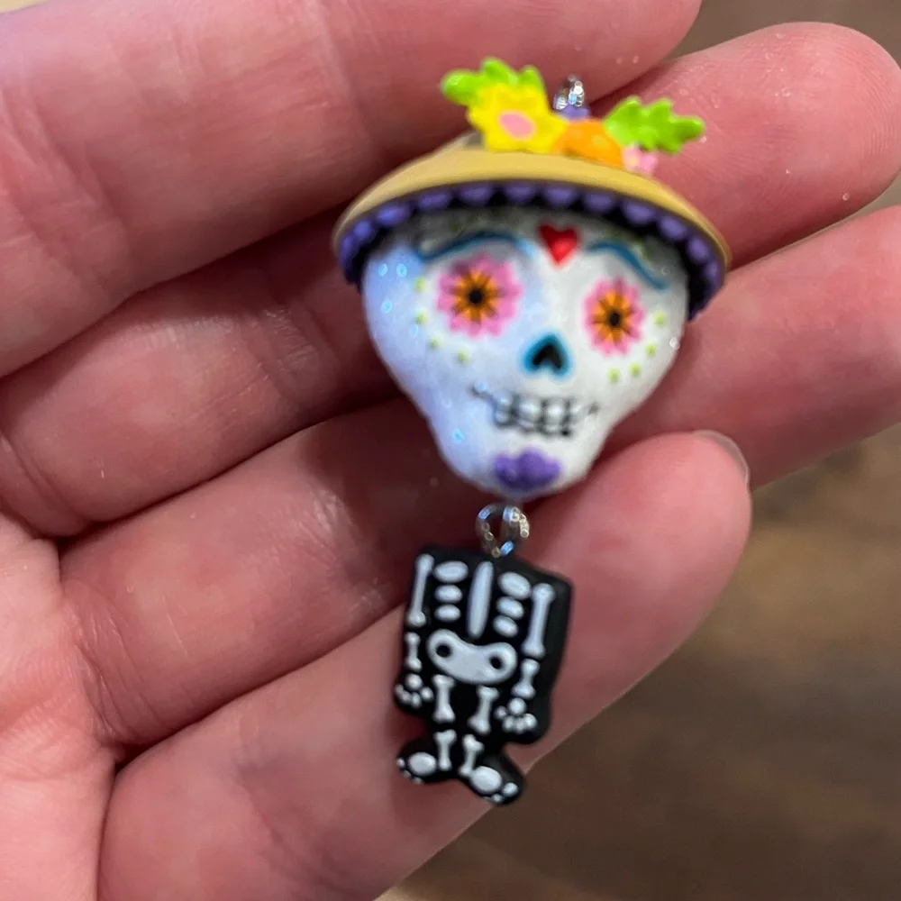Hallmark Keepsake Sweet Sugar Skull Ornament 2022 Artist Sharon Visker EUC